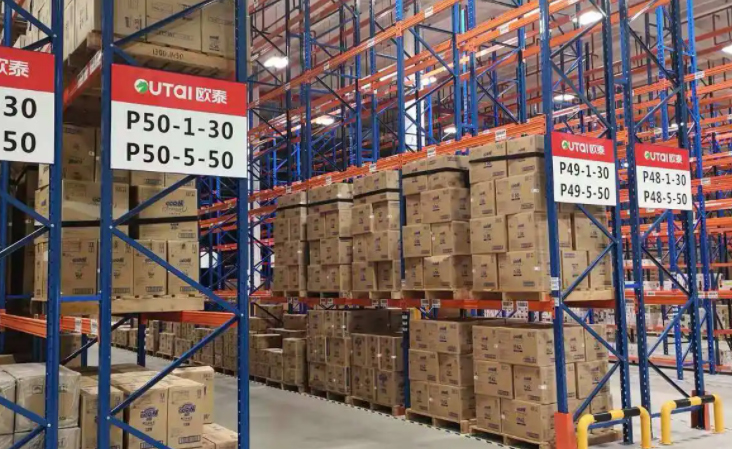 國(guó)內(nèi)倉儲(chǔ)